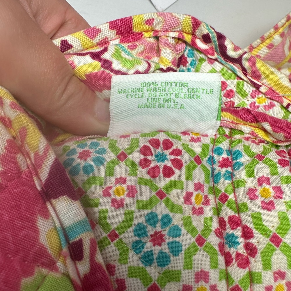 Vera Bradley Flap Over side pocket shoulder bag capri lemon print - Picture 13 of 13